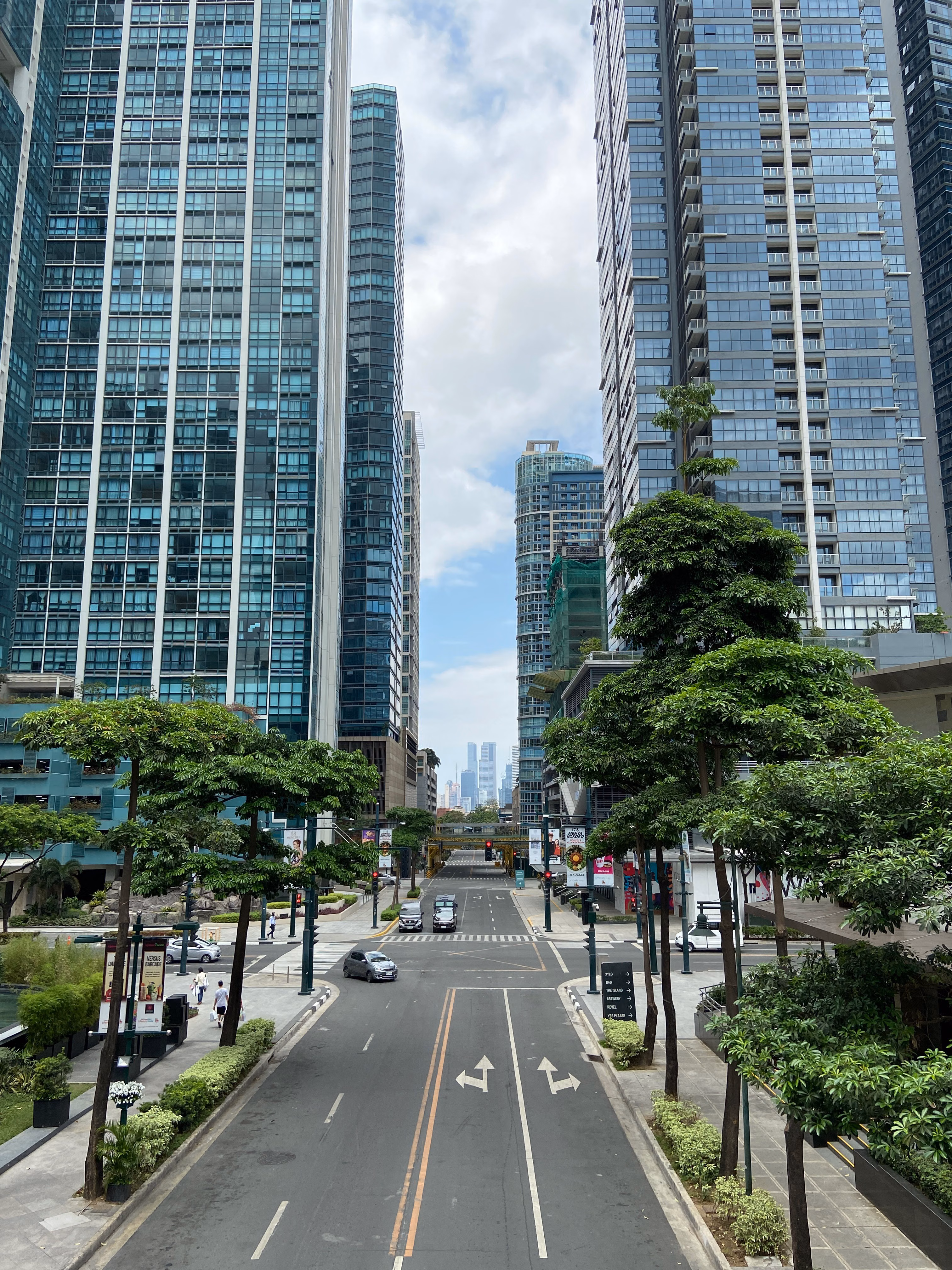 Bonifacio Global City thumbnail 2